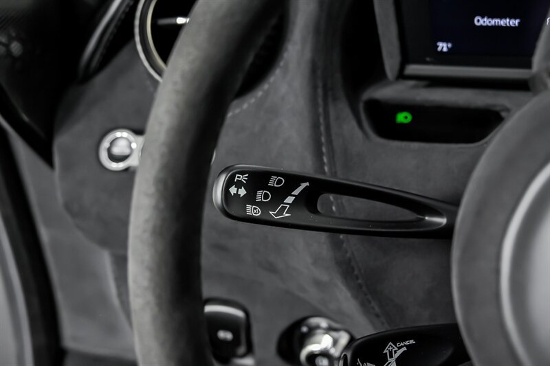 Used 2018 McLaren 720S Performance photo 28