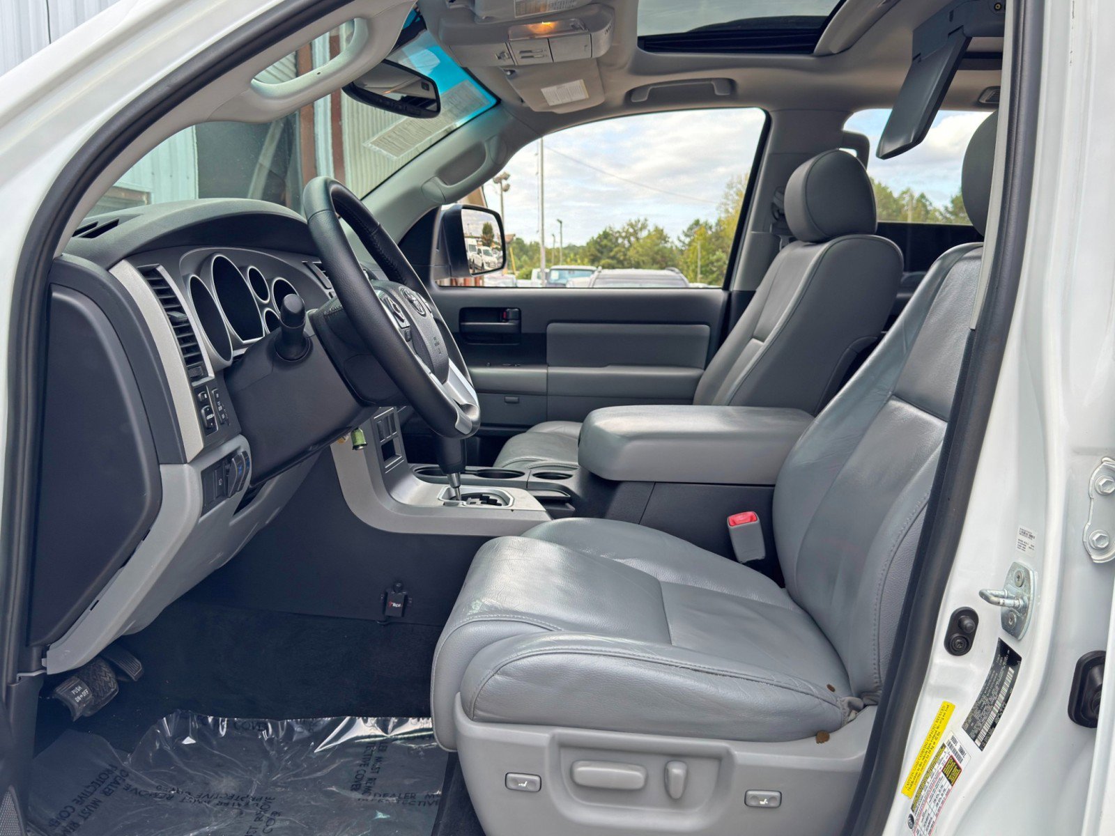 2016 Toyota Sequoia SR5