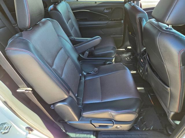 2022 Honda Pilot Black Edition