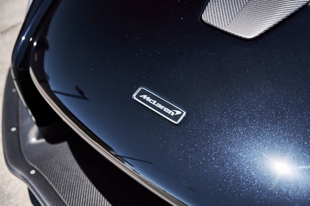 Used 2019 McLaren Senna photo 7