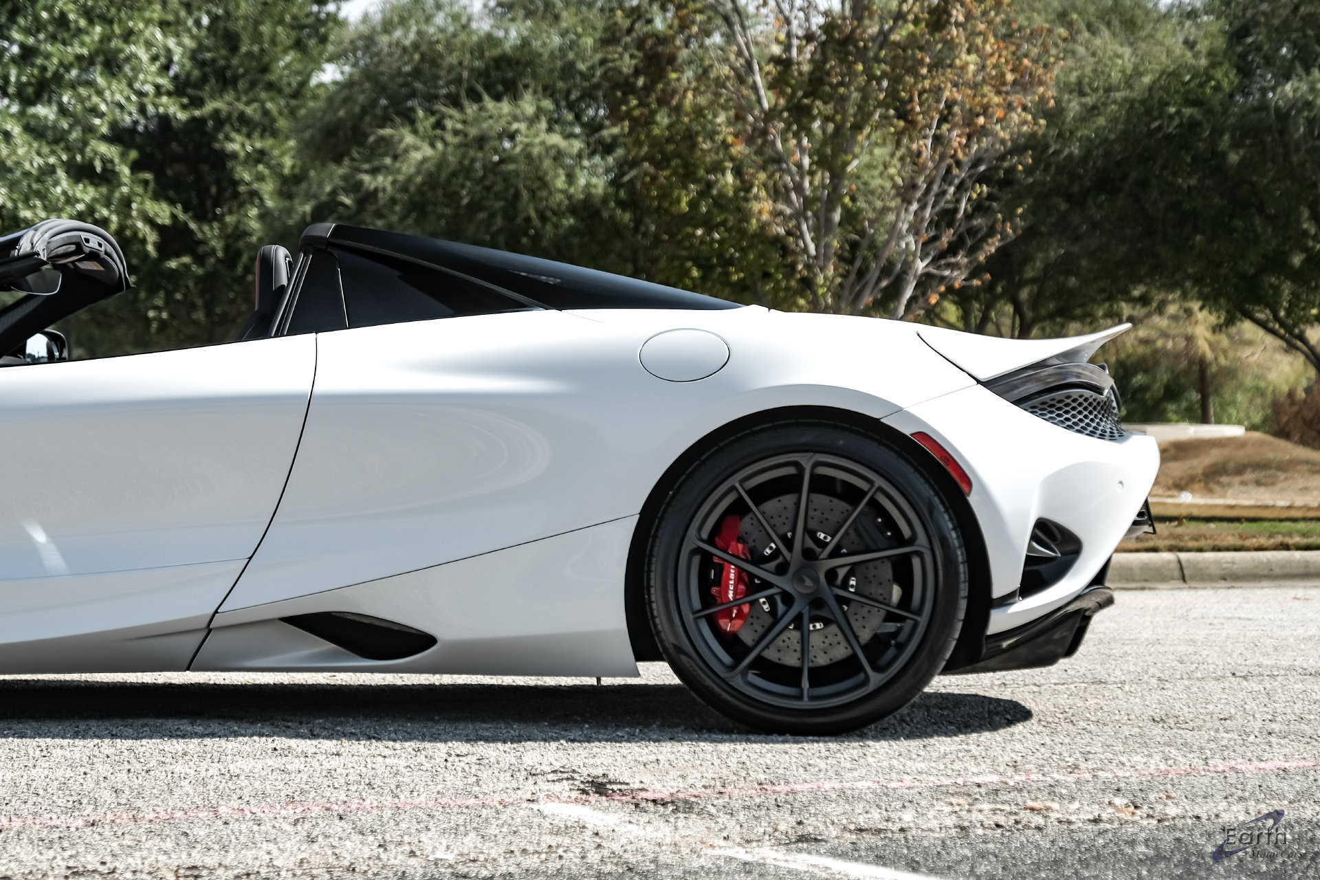Used 2025 McLaren 750S Spider photo 14