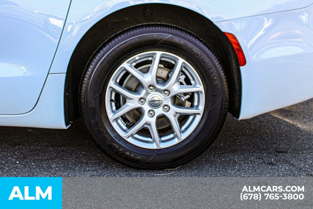 2024 Chrysler Pacifica Touring-L