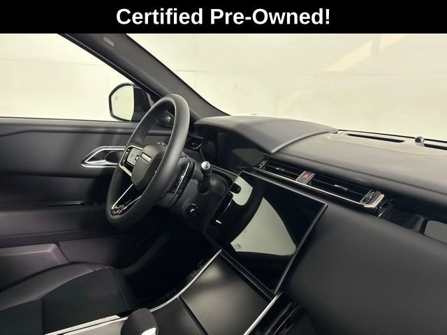2026 Land Rover Range Rover Velar Dynamic SE