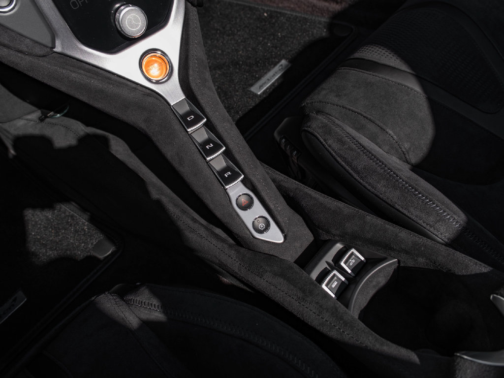 New 2026 McLaren 750S Spider photo 23