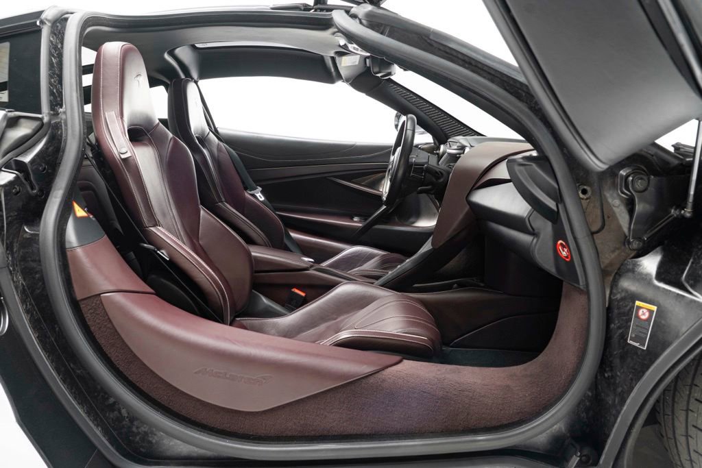 Used 2018 McLaren 720S Performance photo 41