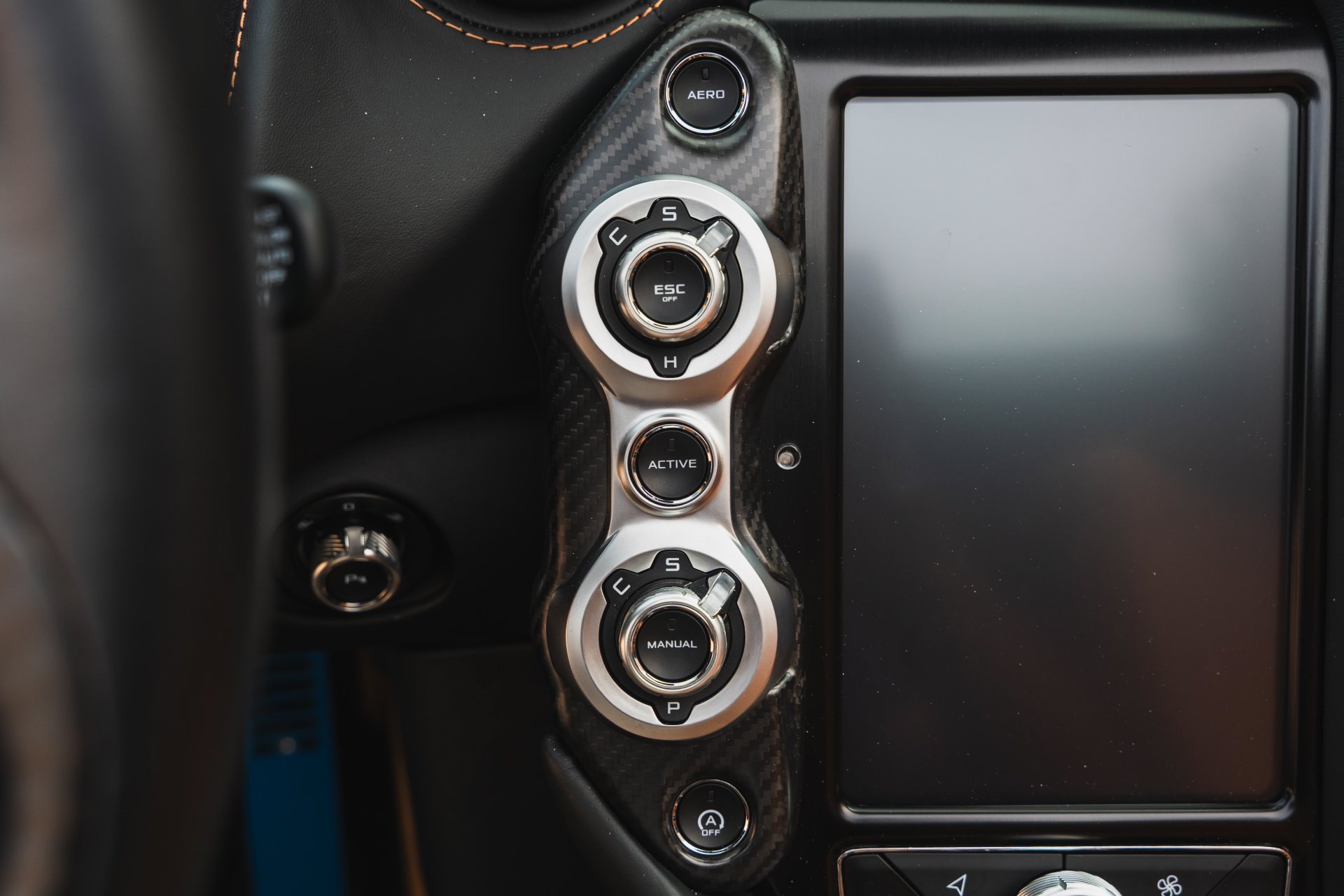 Used 2022 McLaren 765LT photo 54