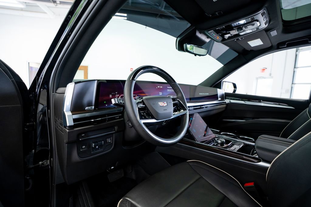 2025 Cadillac Escalade Premium Luxury