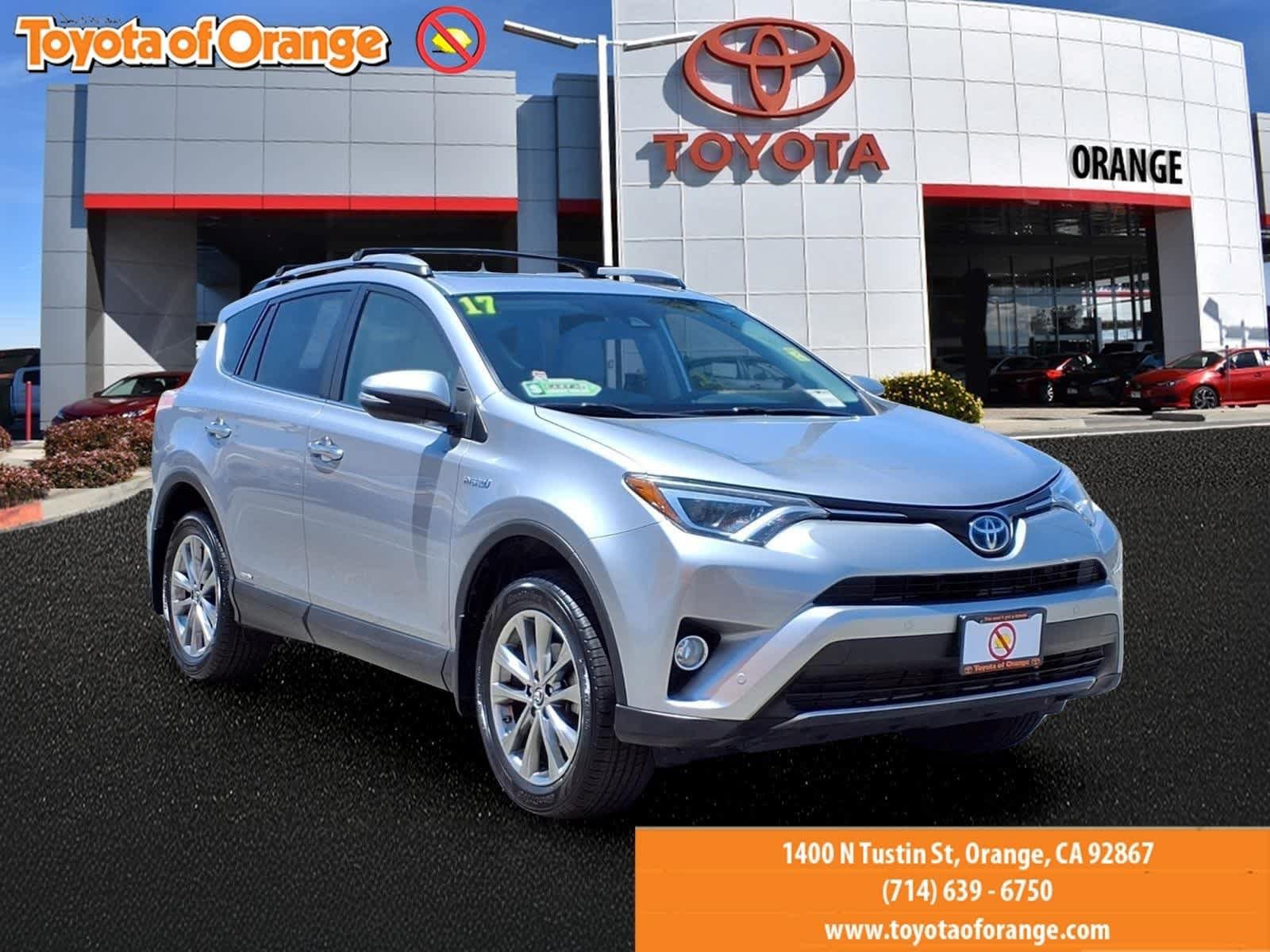 Used 2017 Toyota RAV4 Limited w/ Carpet Mat Package