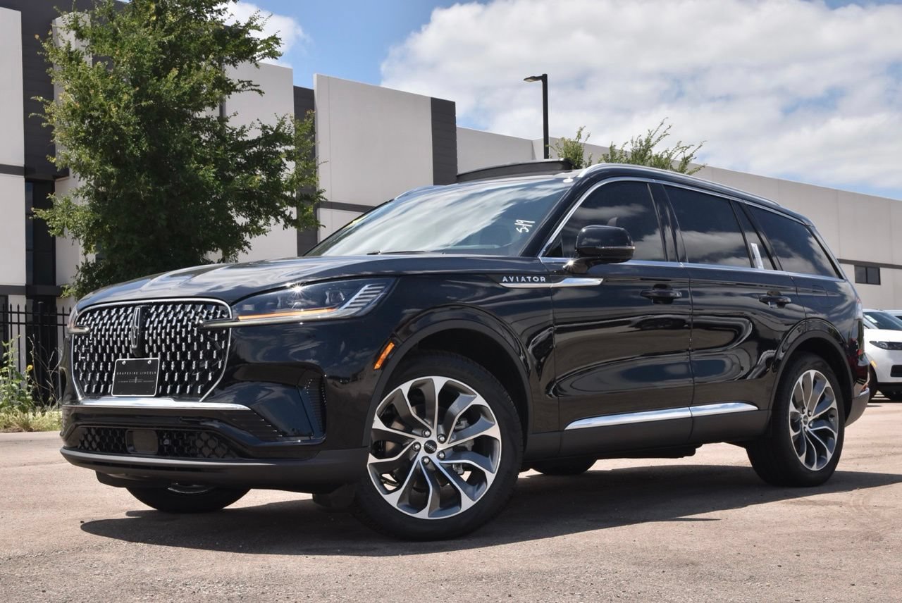 New 2026 Lincoln Aviator Reserve w/ Illumination Package