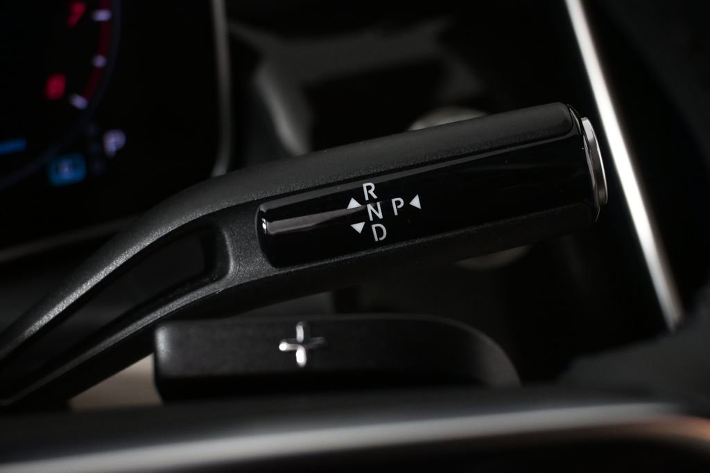 2026 Mercedes-Benz GLC 300