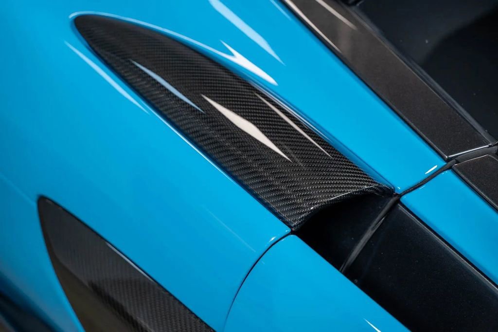 Used 2020 McLaren 600LT Spider photo 17