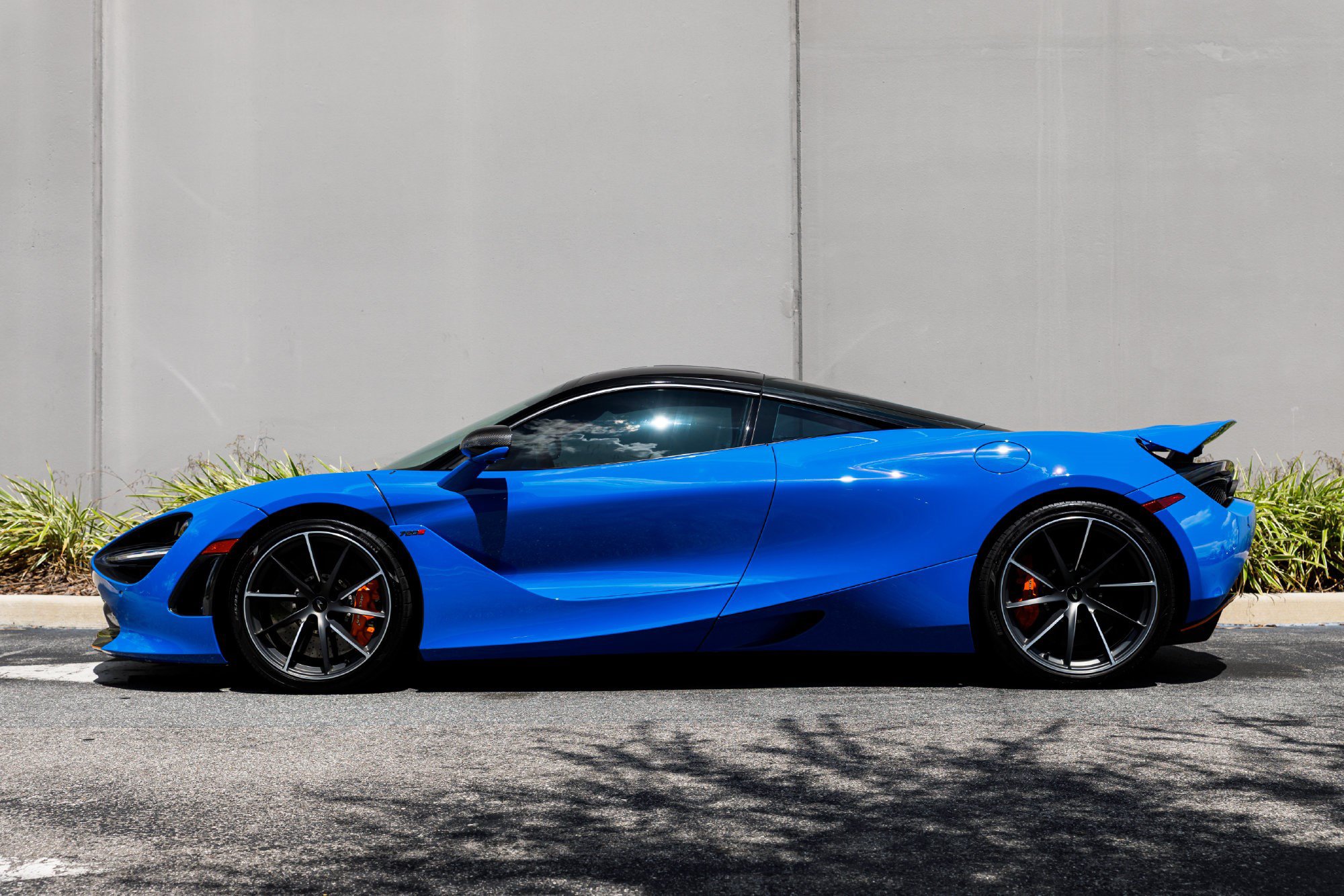 Used 2019 McLaren 720S Luxury 2