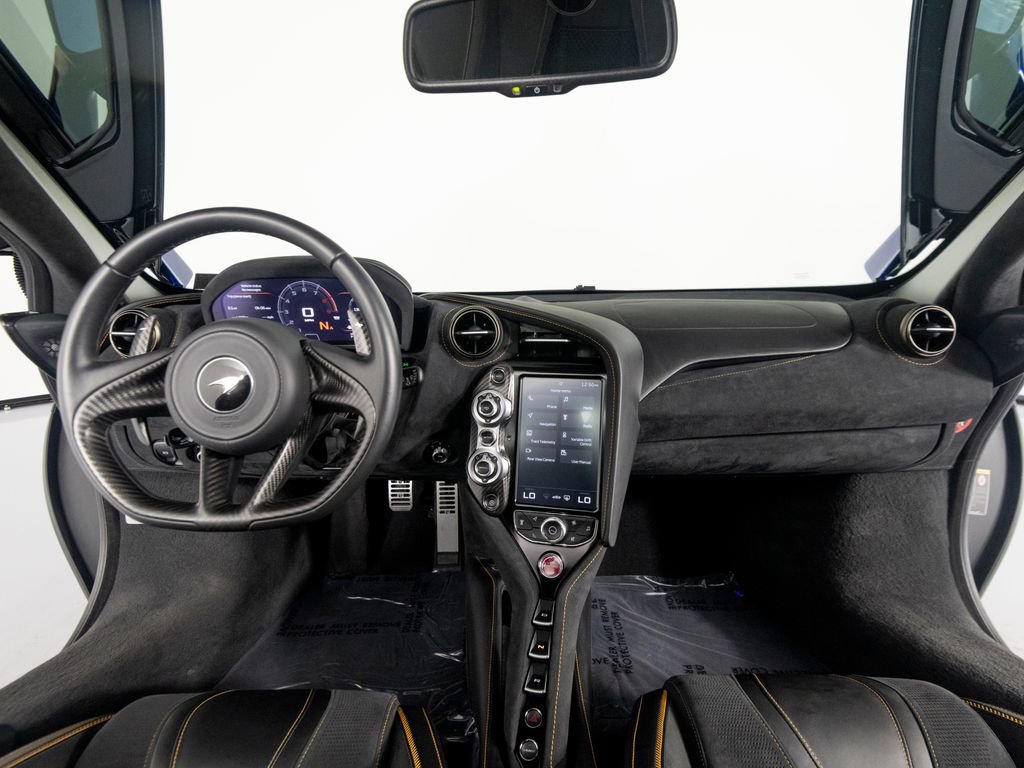 Used 2021 McLaren 720S Performance photo 30