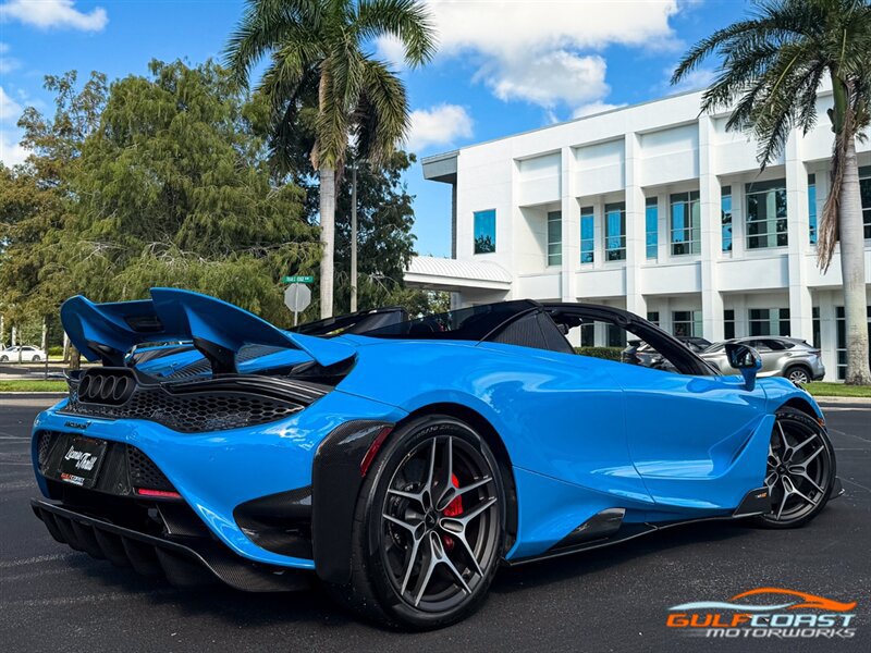 Used 2022 McLaren 765LT photo 61