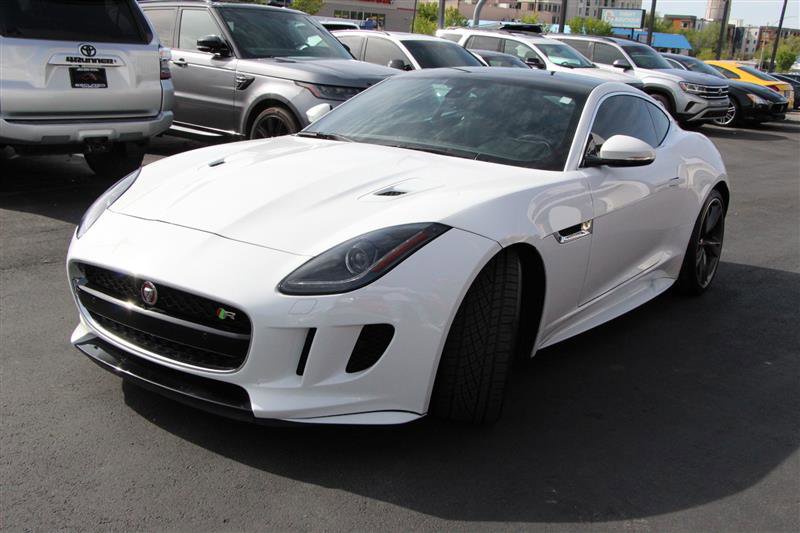 2016 Jaguar F-TYPE R