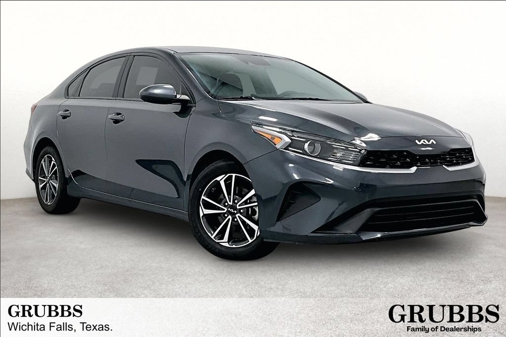 Used 2024 Kia Forte LXS