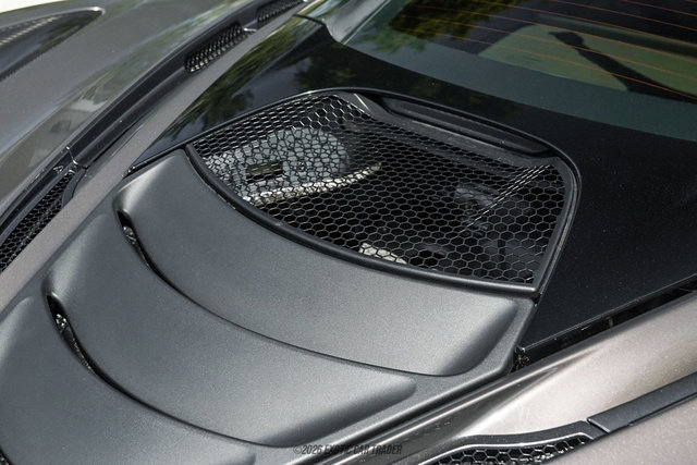 Used 2018 McLaren 720S Luxury photo 43