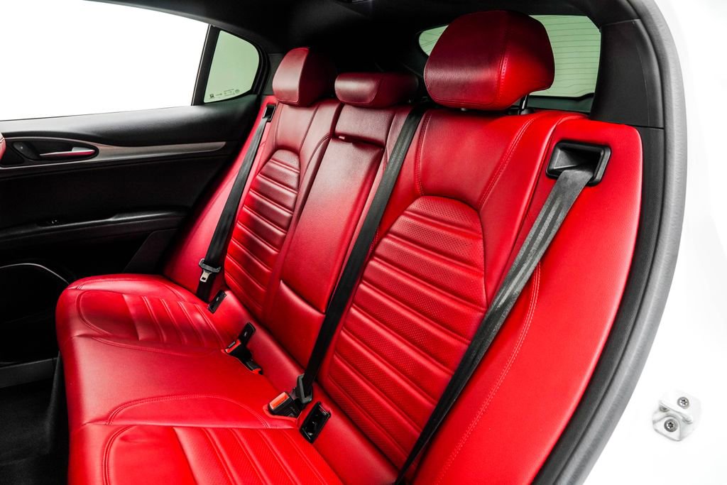 2023 Alfa Romeo Stelvio Veloce