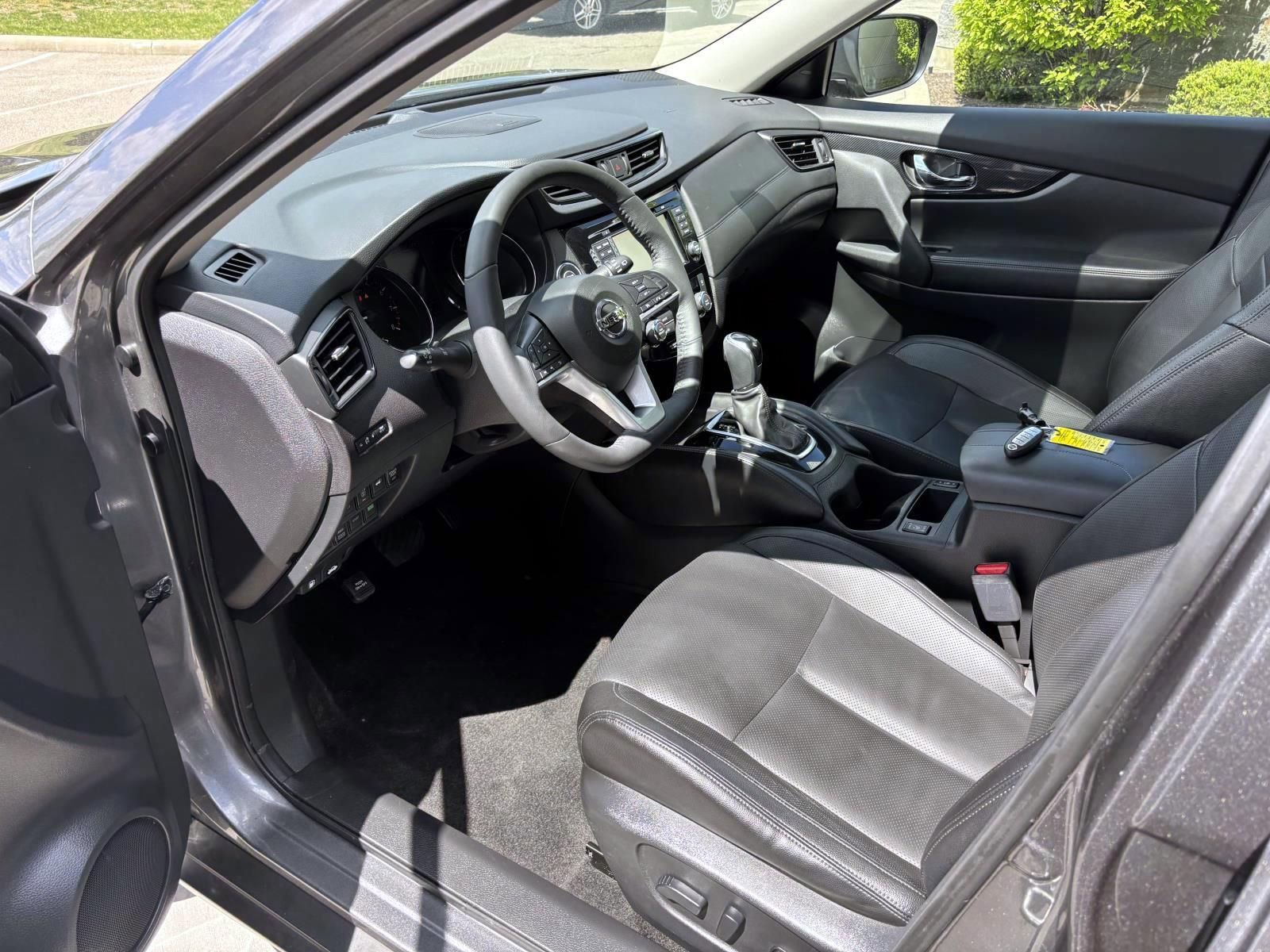 2017 Nissan Rogue SL