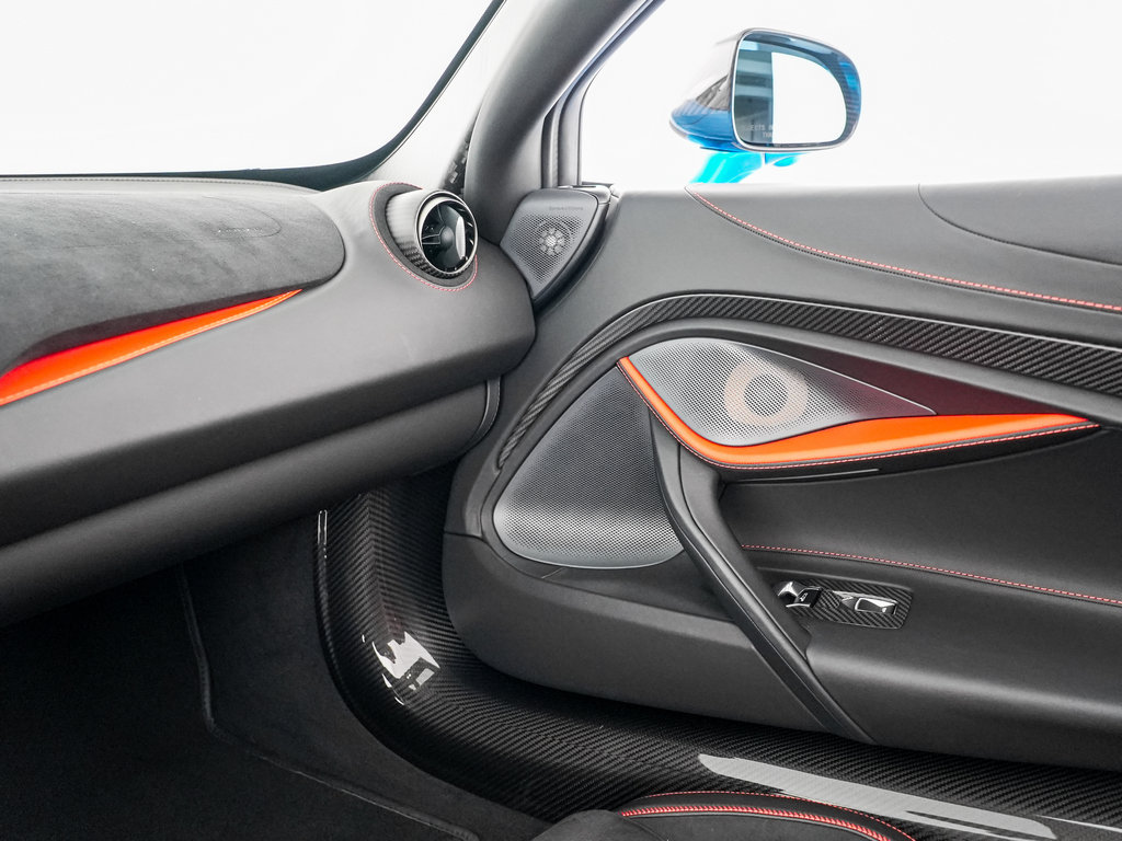 Used 2023 McLaren 720S Performance photo 11