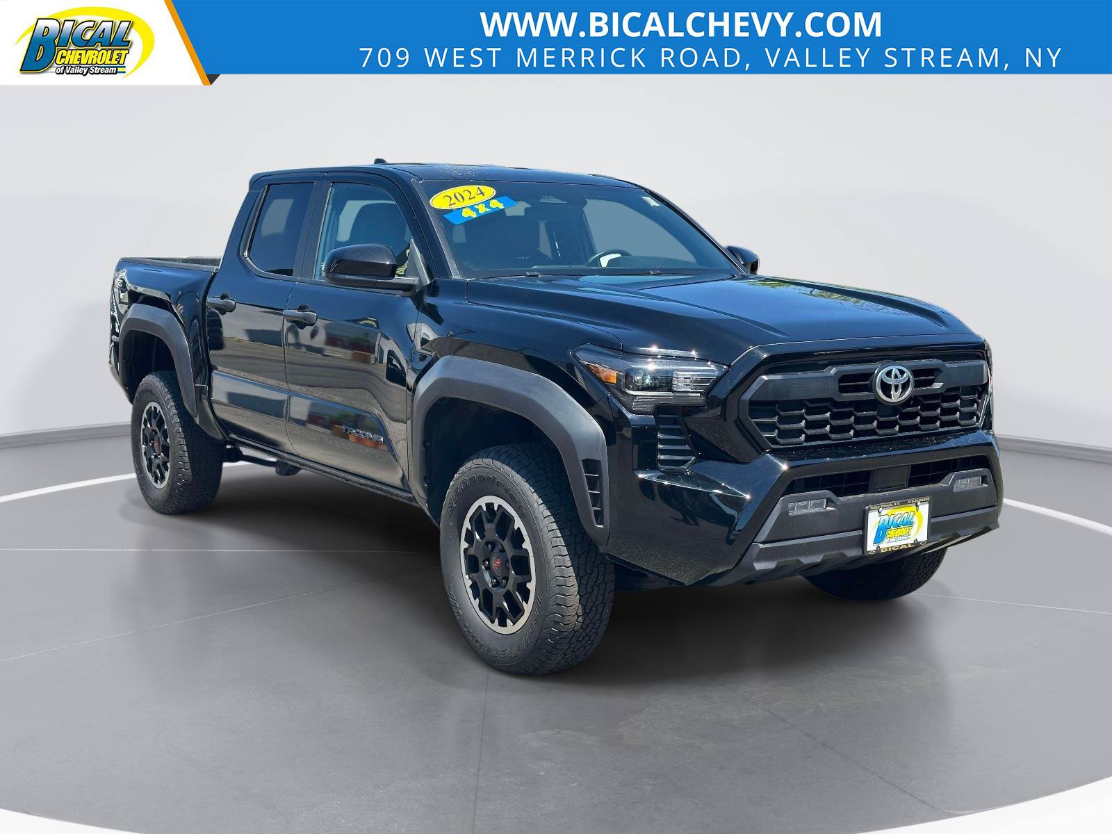 Used Toyota Tacoma TRD Off-Road for Sale in Massapequa, NY