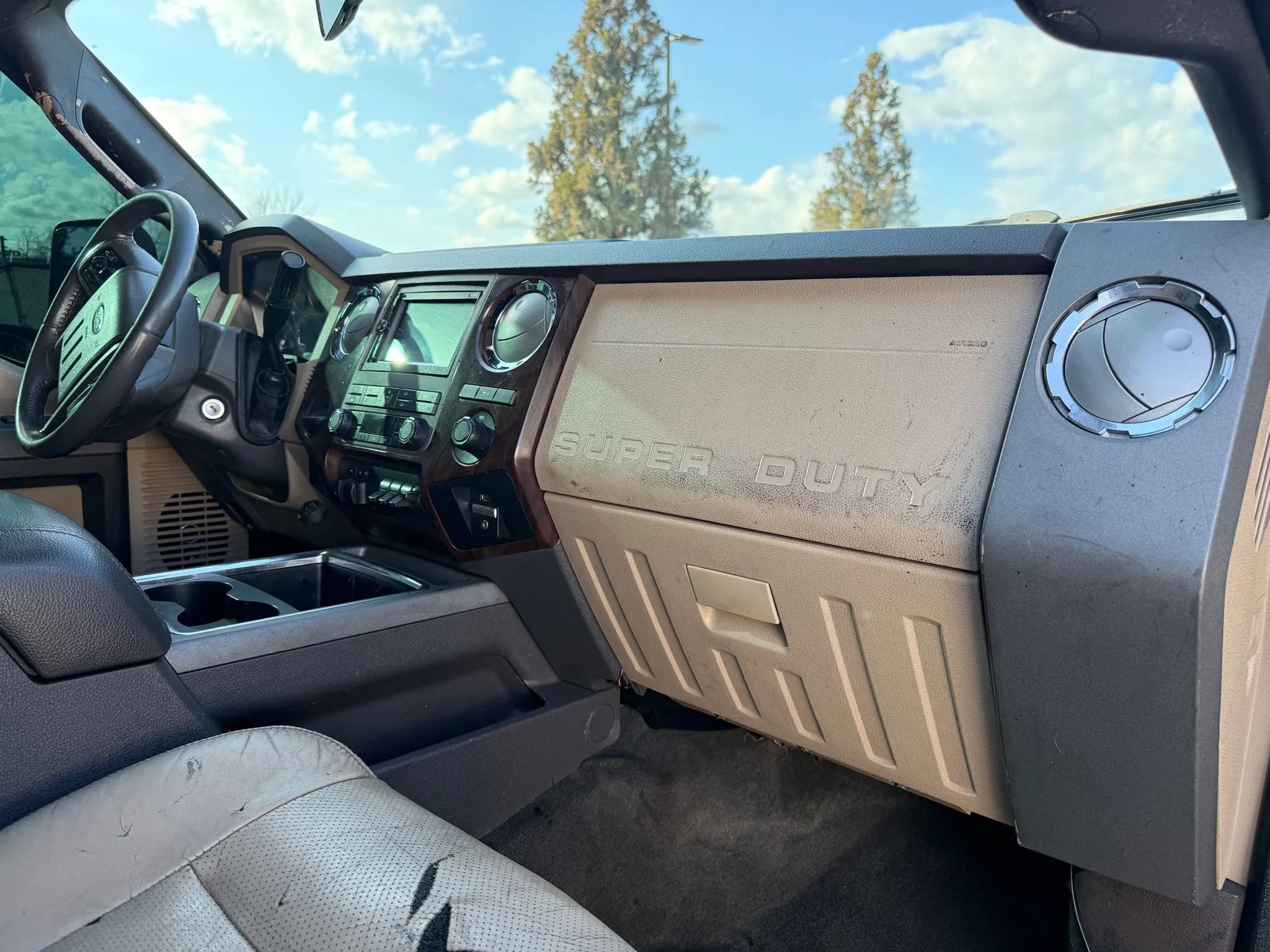 2011 Ford F250 Lariat