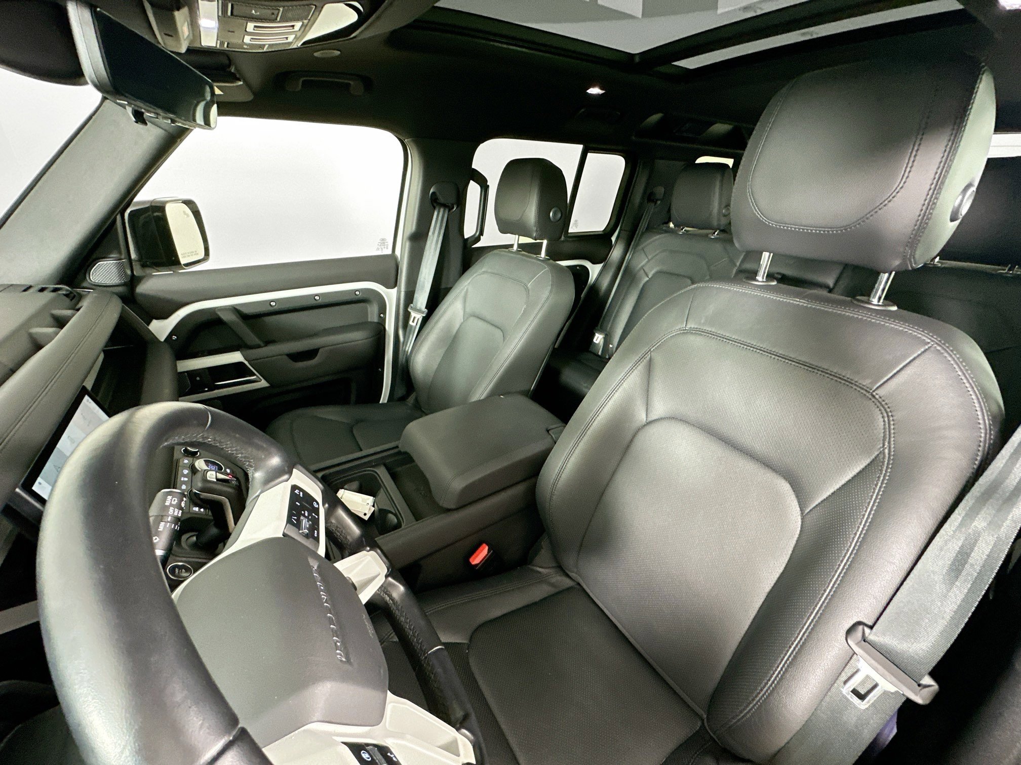 2024 Land Rover Defender 110 S