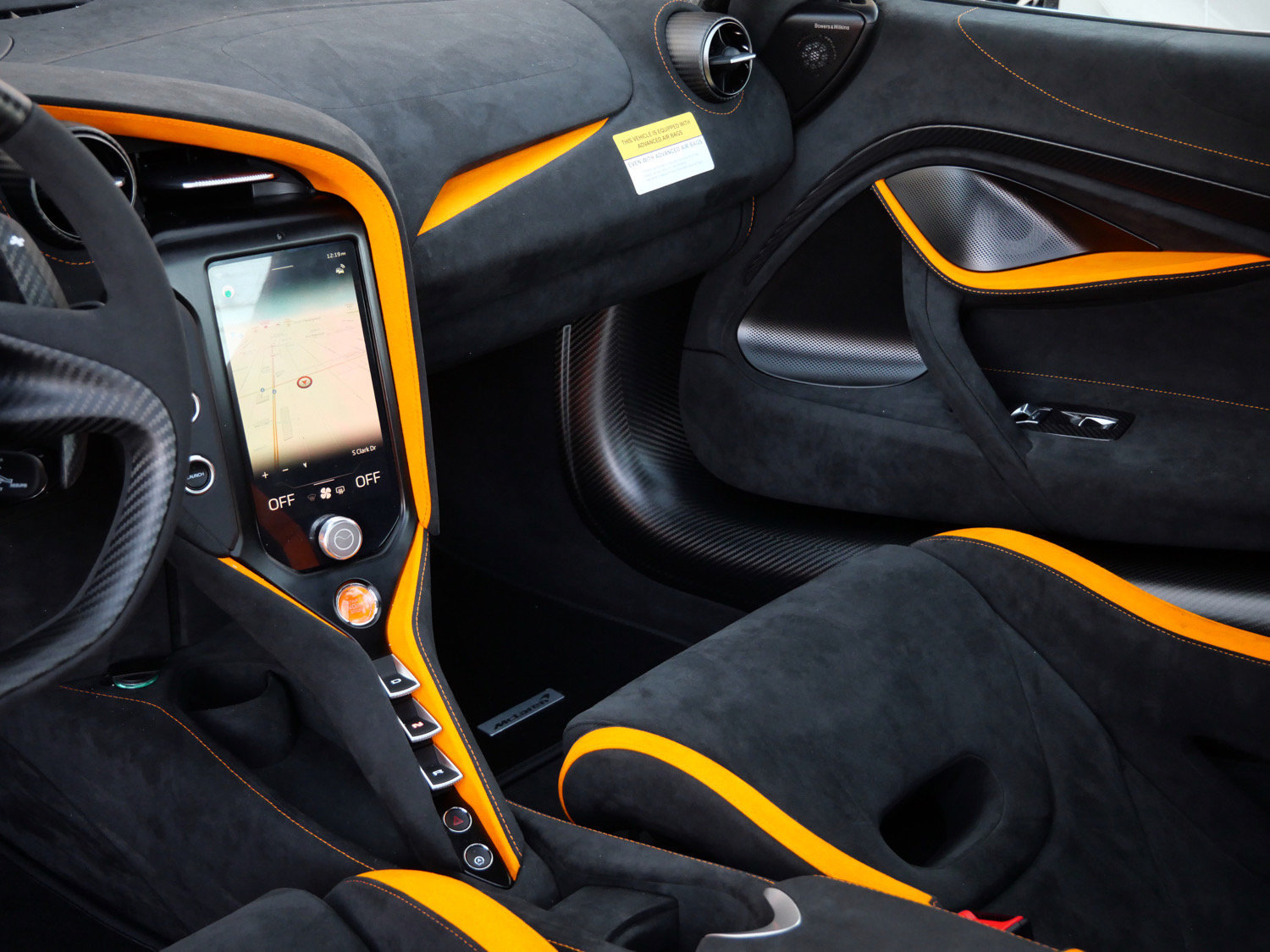Used 2025 McLaren 750S photo 14