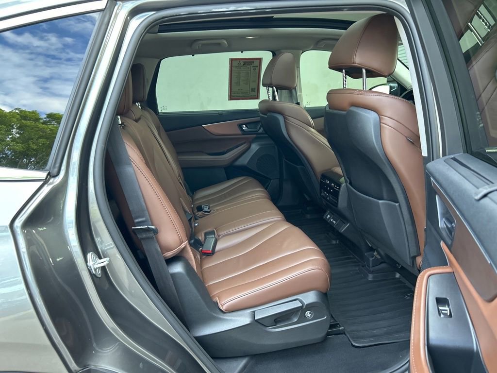 2022 Acura MDX FWD w/ Technology Package