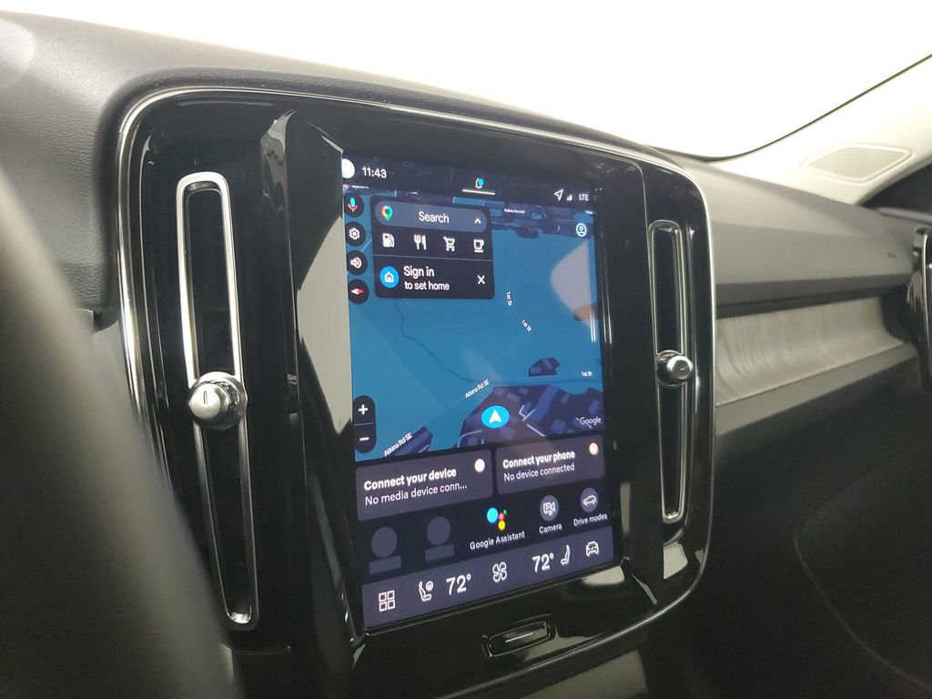 2026 Volvo Xc40 B5 Core