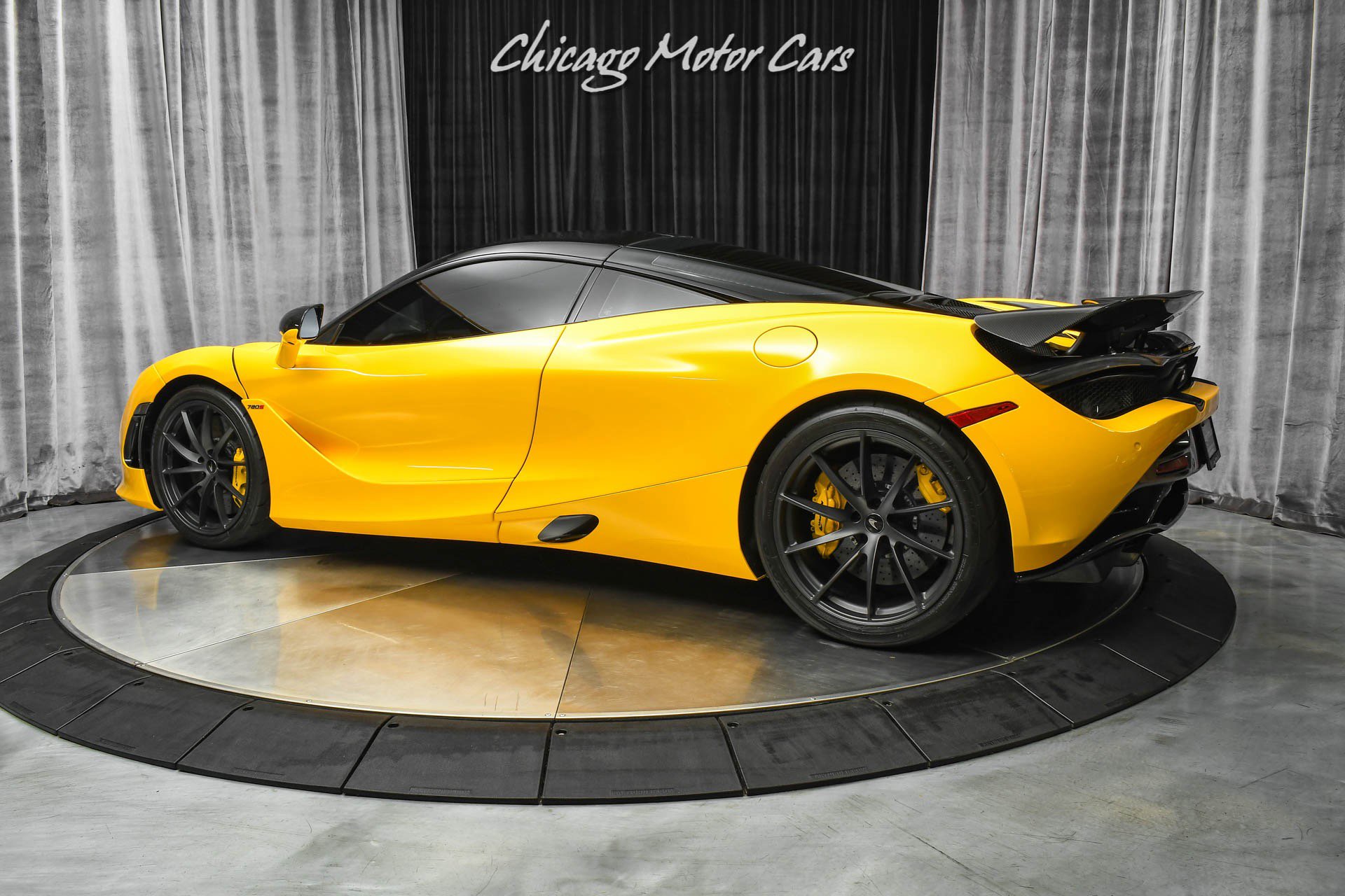 Used 2020 McLaren 720S Performance photo 3