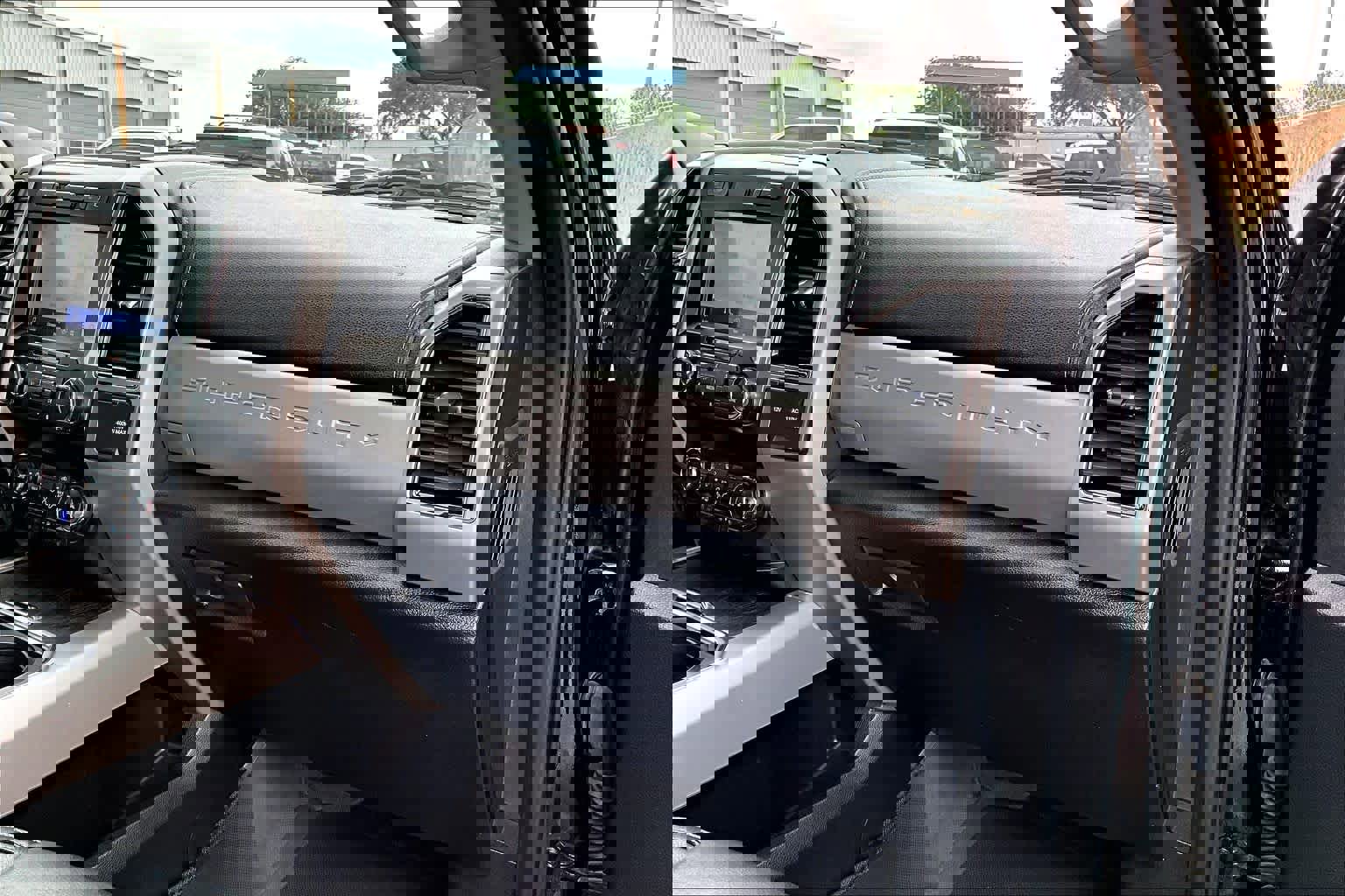 2021 Ford F350 Lariat