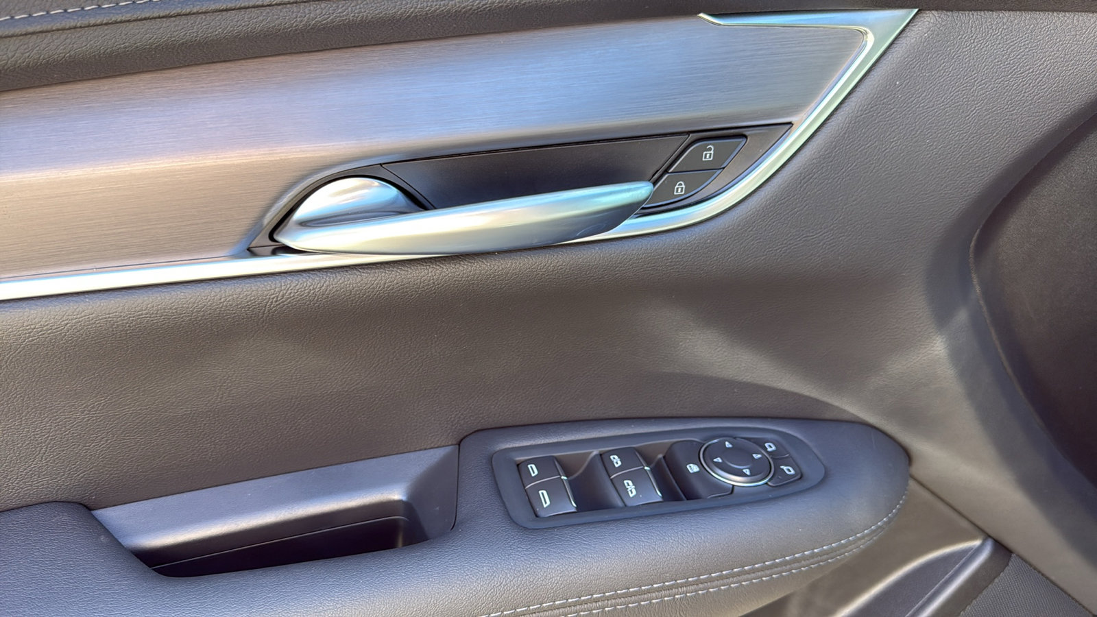 2025 Cadillac XT5 Luxury