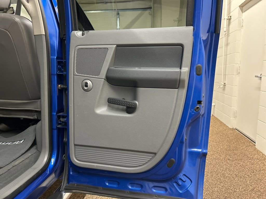 2007 Dodge Ram 1500 Truck SLT