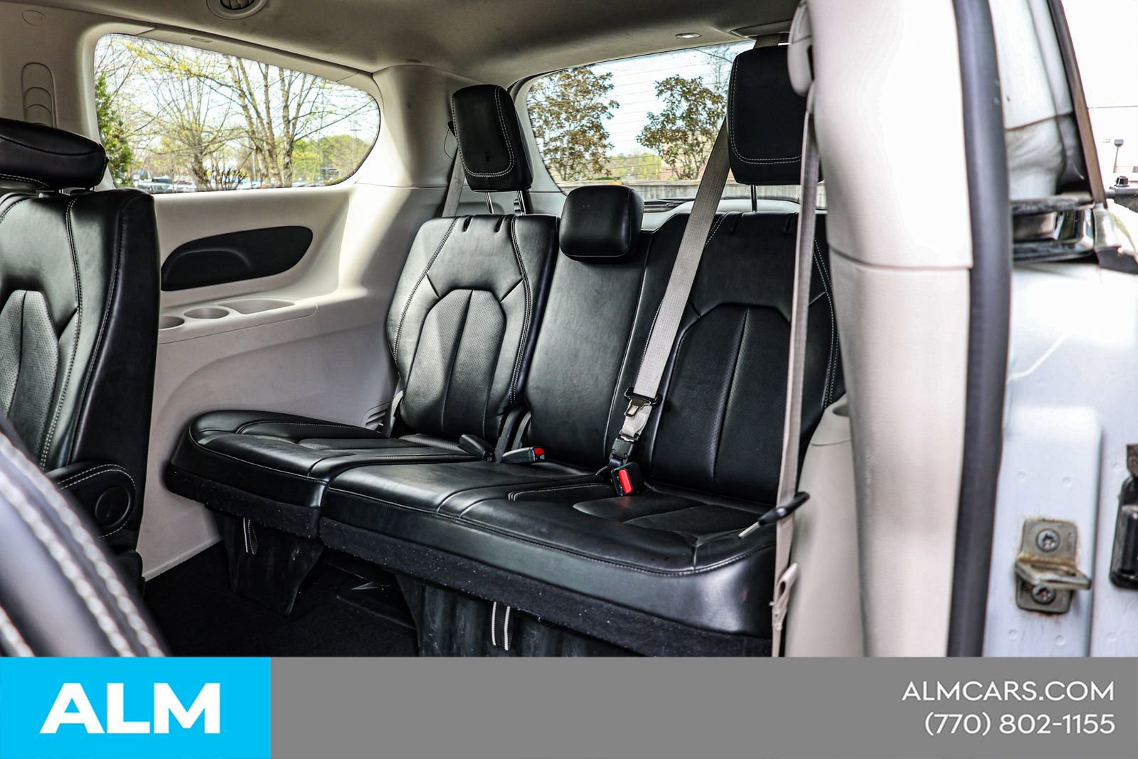 2024 Chrysler Pacifica Touring-L