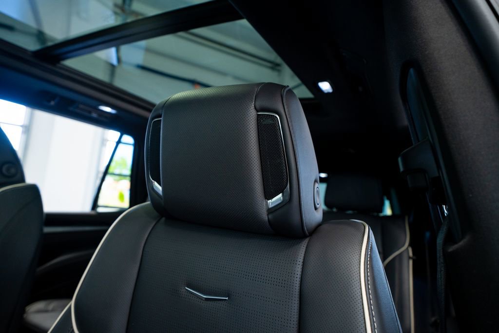 2025 Cadillac Escalade Sport