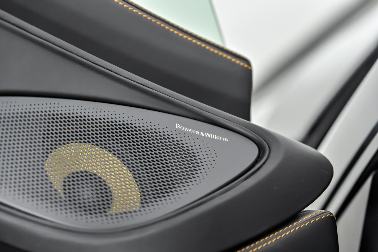 Used 2019 McLaren 600LT photo 17