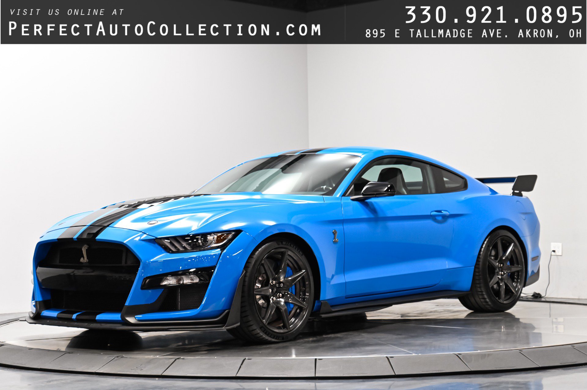 Used 2022 Ford Mustang Shelby GT500 w/ Carbon Fiber Track Pack