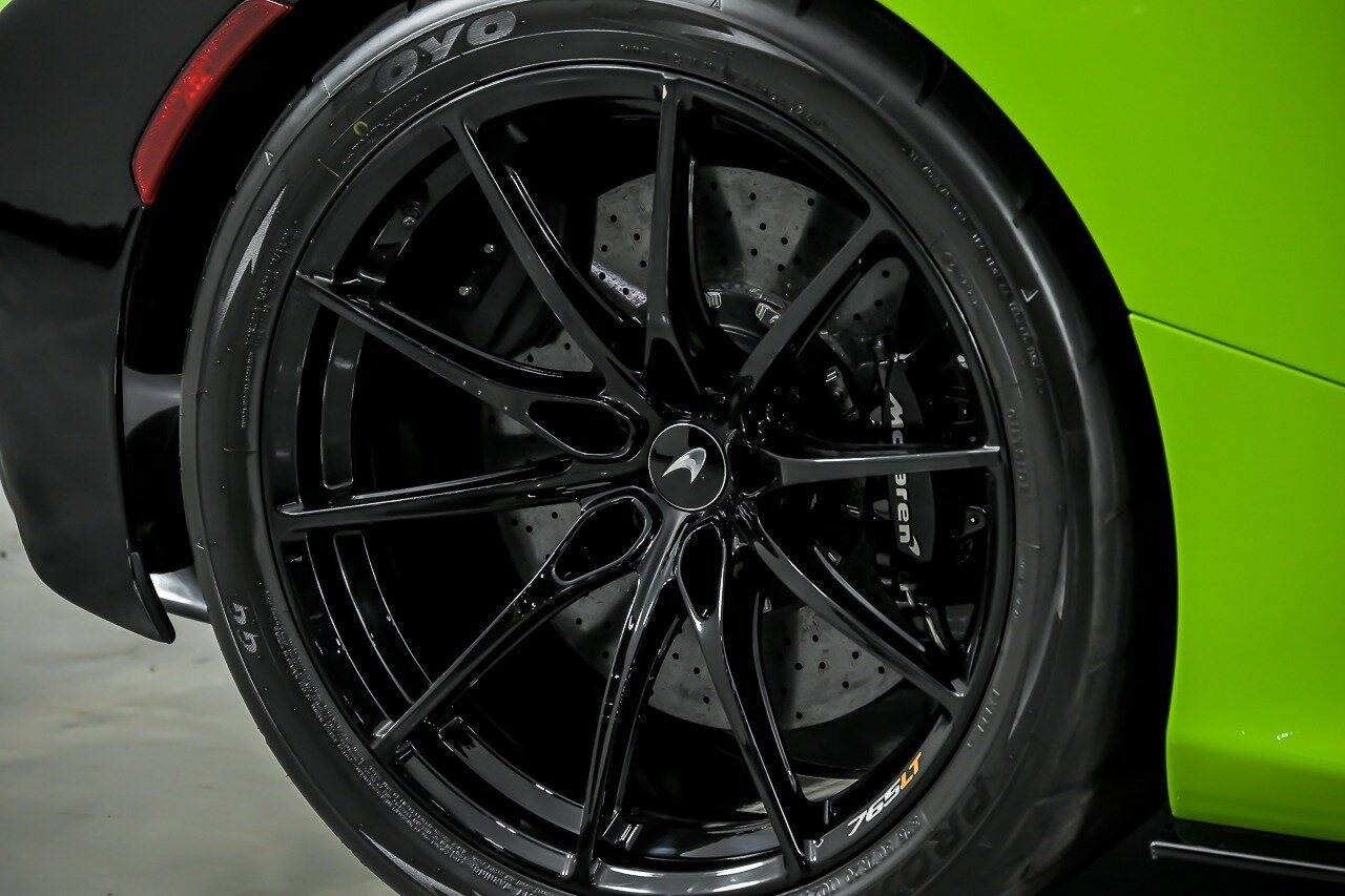 Used 2021 McLaren 765LT photo 17