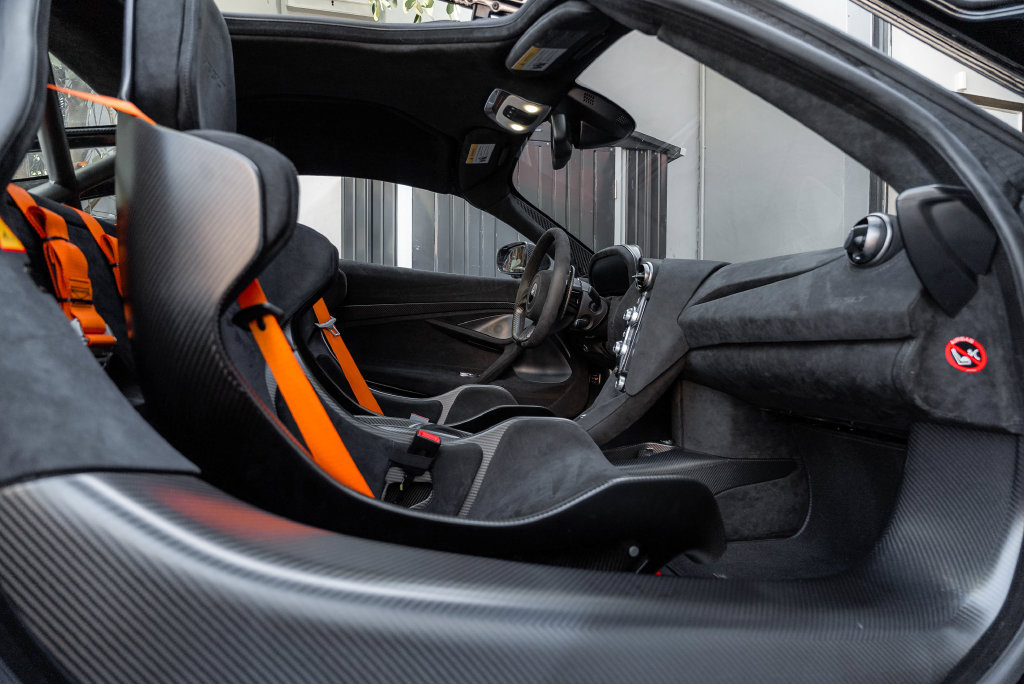 Used 2021 McLaren 765LT photo 74