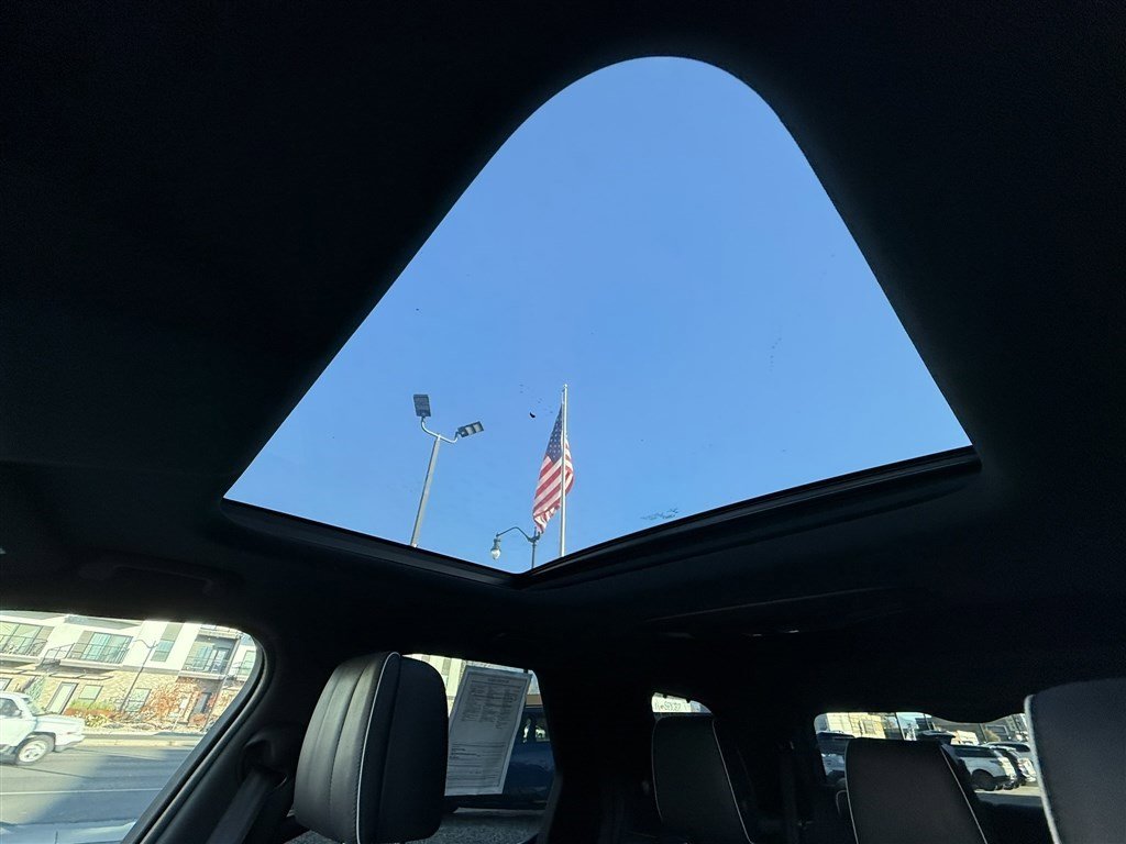 2020 Land Rover Discovery HSE Luxury