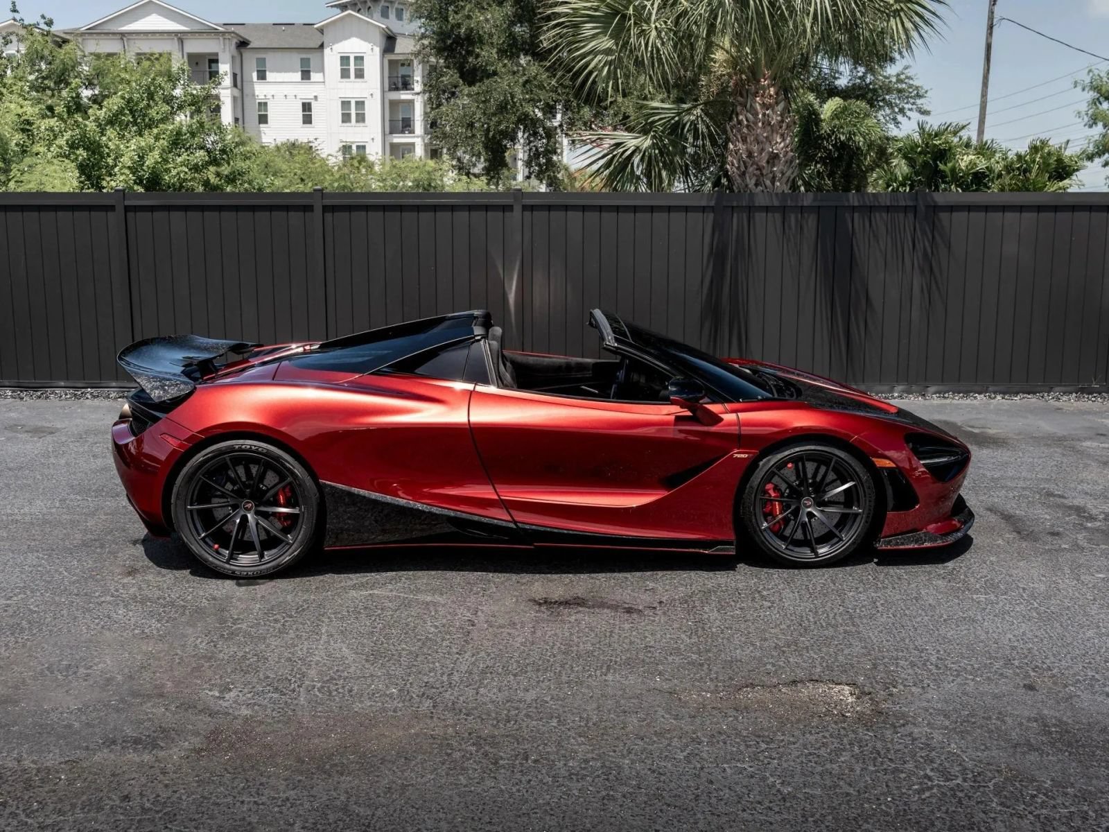 Used 2020 McLaren 720S Spider photo 27