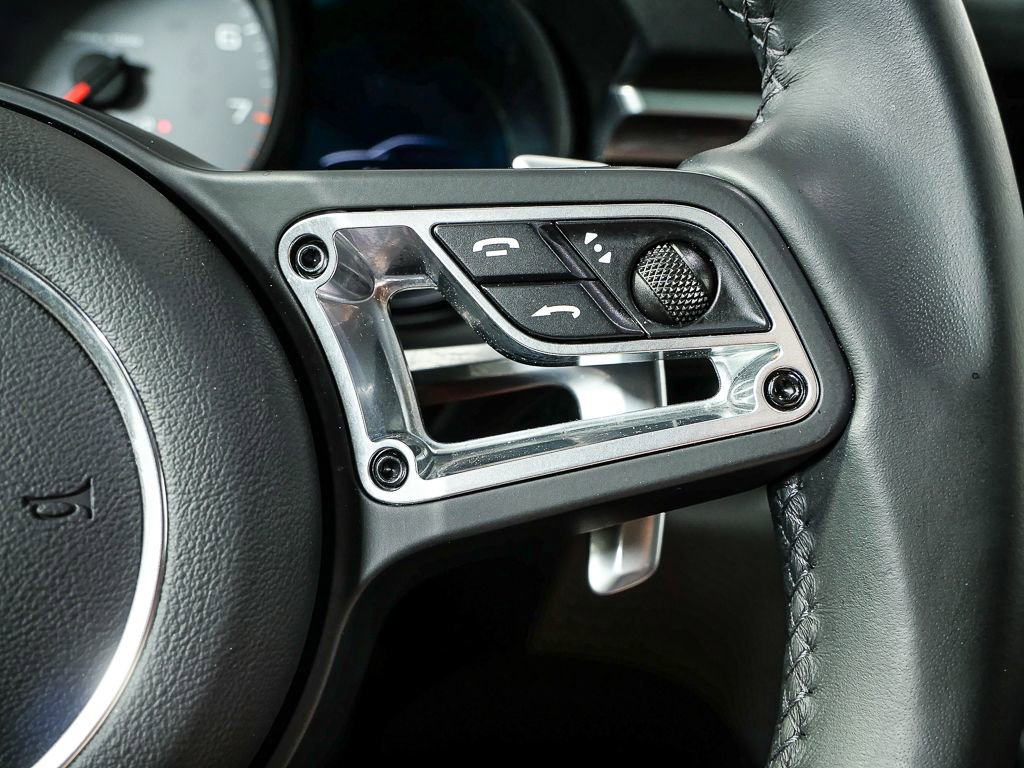 2021 Porsche Macan S