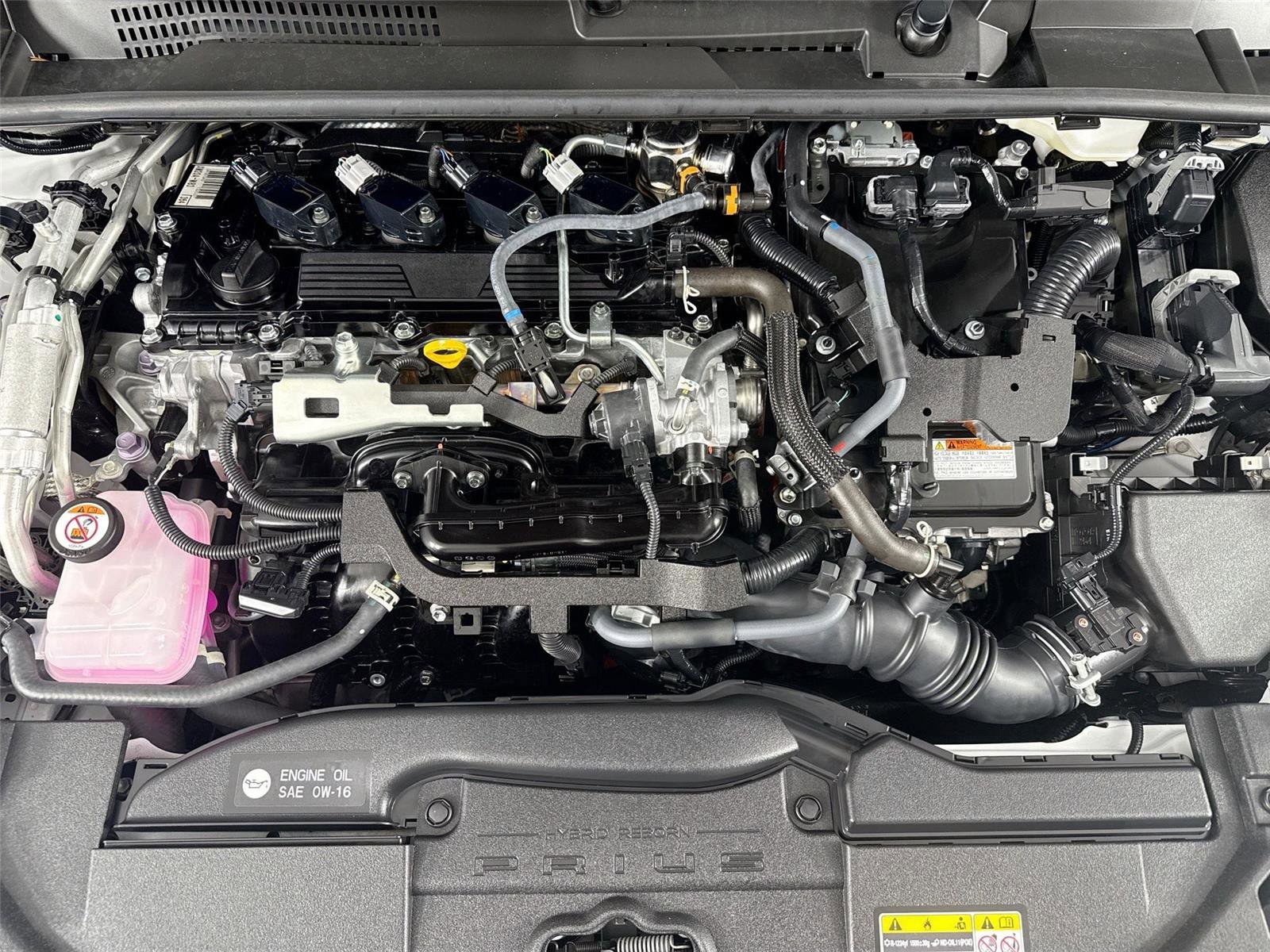 2025 Toyota Prius Plug-In Hybrid