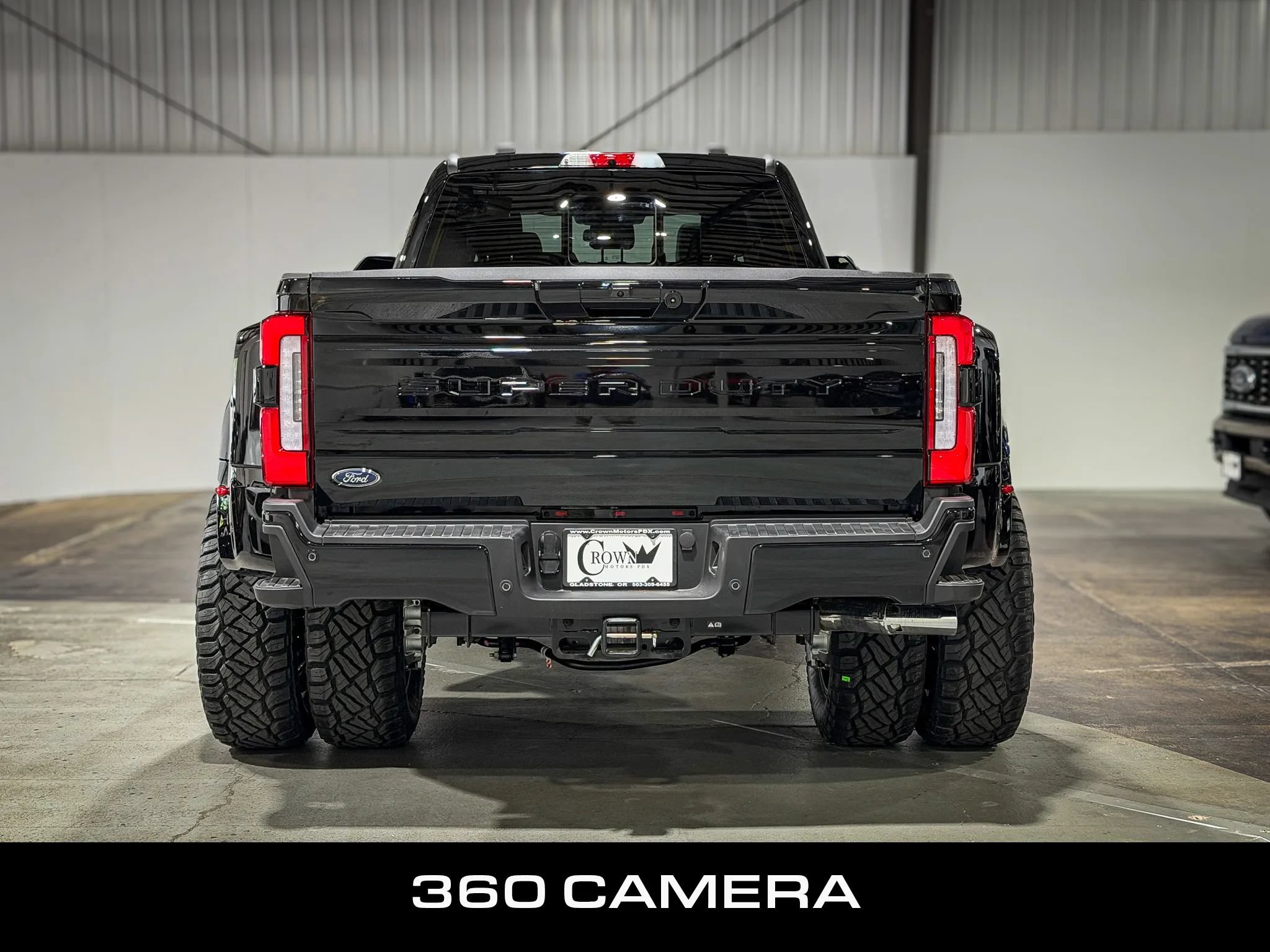2026 Ford F-450 Super Duty Platinum - Photo 8
