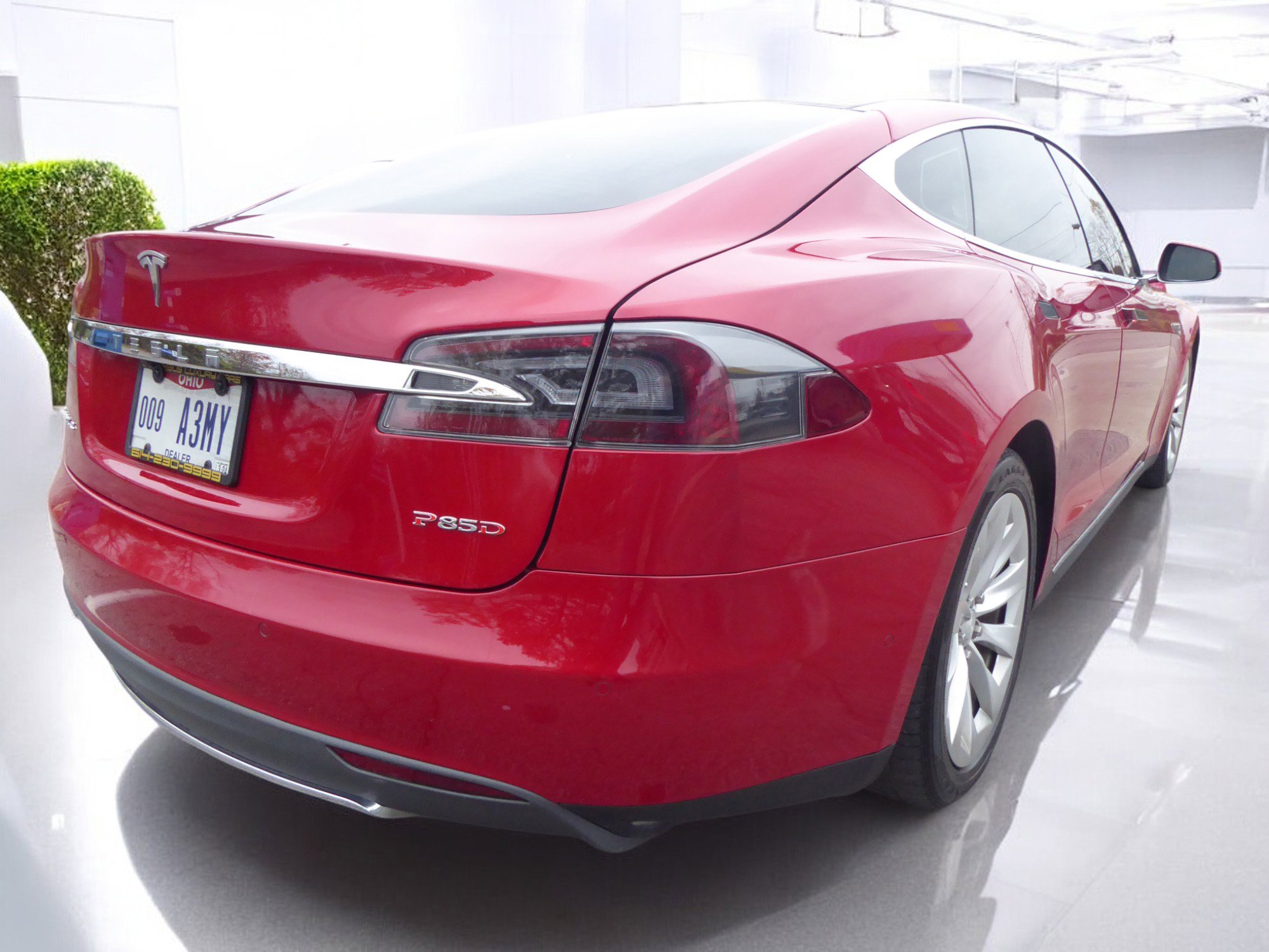 2014 Tesla Model S P85D