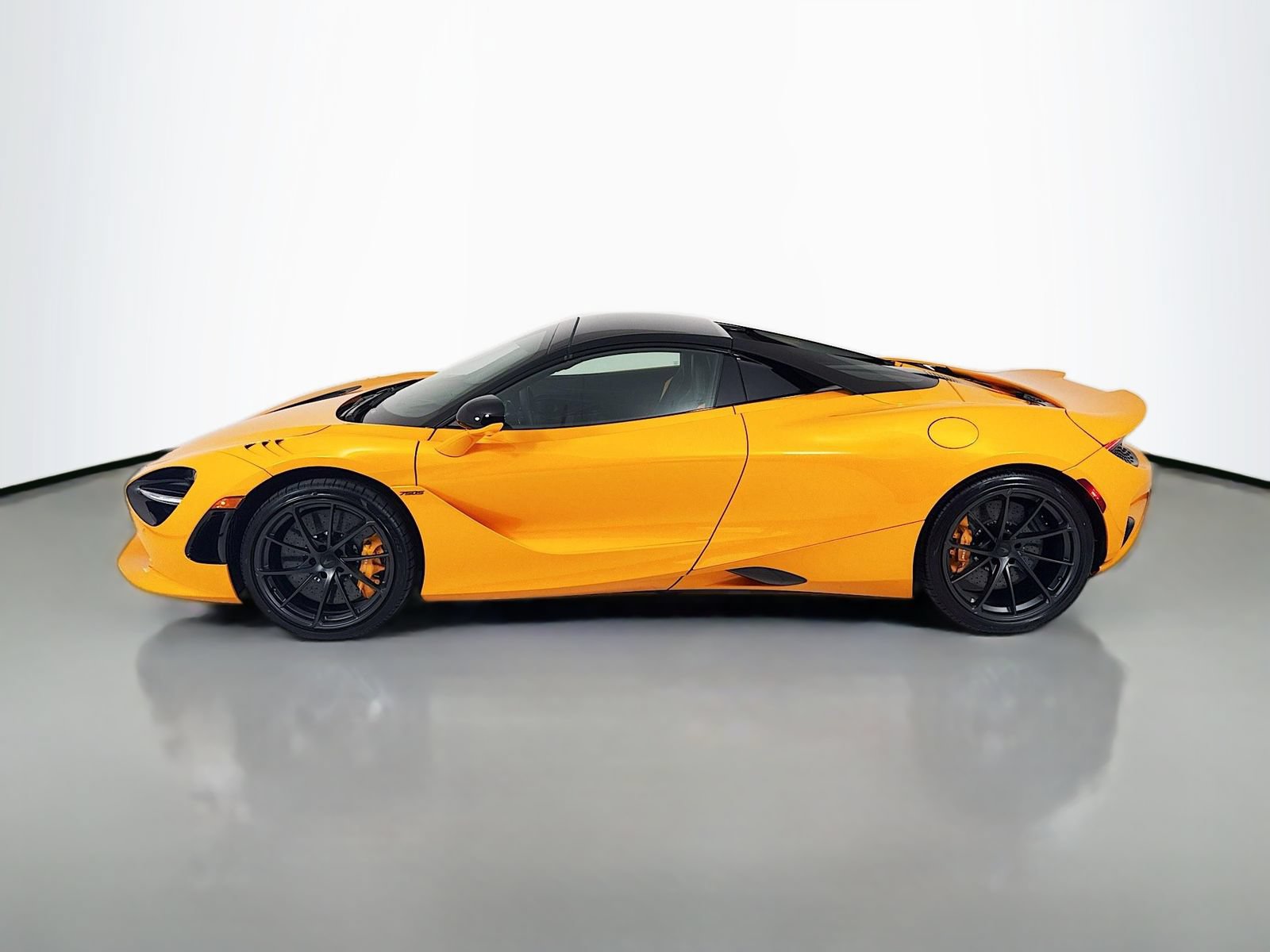 New 2027 McLaren 750S Spider 4