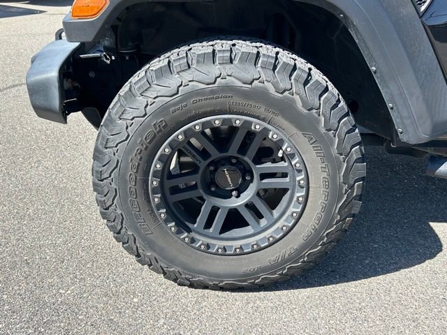 2020 Jeep Gladiator Sport