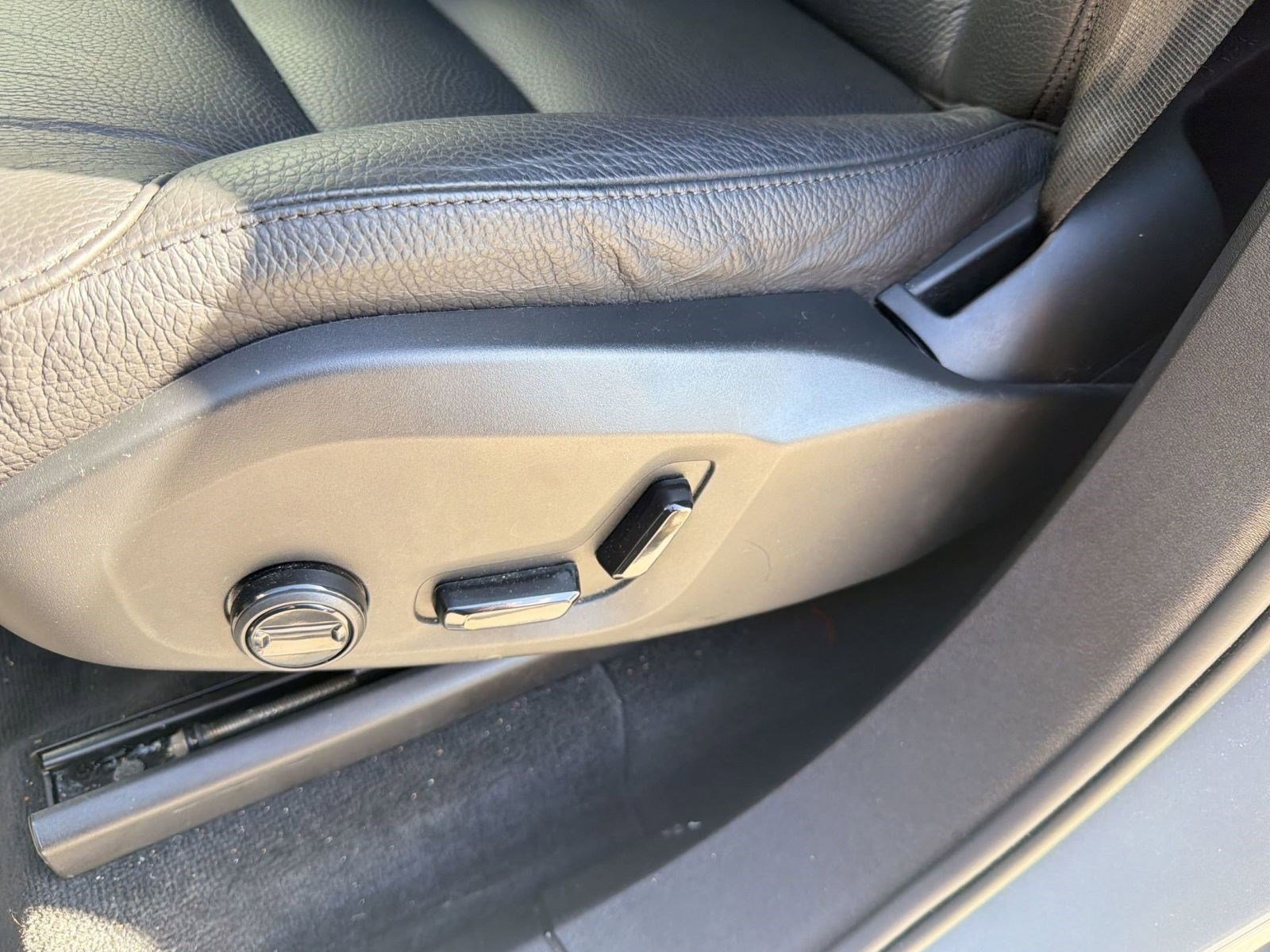 2023 Volvo Xc90 B6 Plus