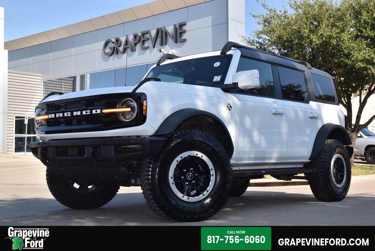Certified 2023 Ford Bronco Outer Banks w/ Sasquatch Package
